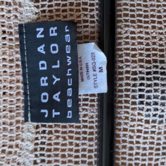 Beach cover-up/ Swim cover Jordan Taylor Beachwear, long sleeved mesh top - Picture 9 of 10